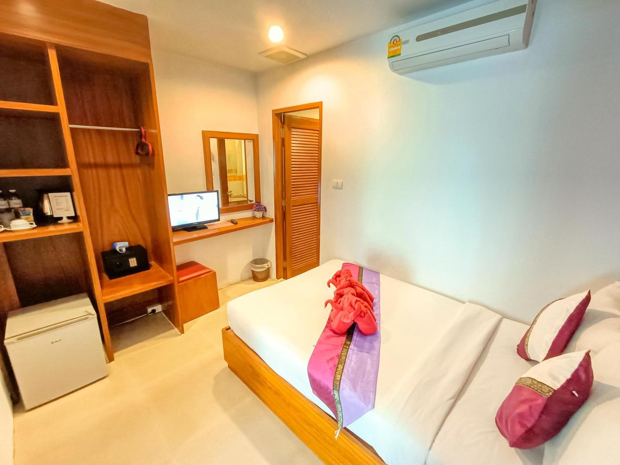 Pj Patong Resortel Chambre photo